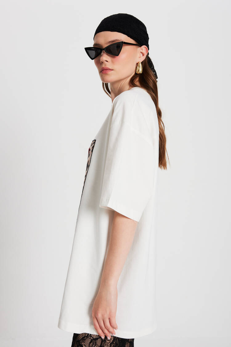 Ecru Oversize Embroidered T-shirt 29160