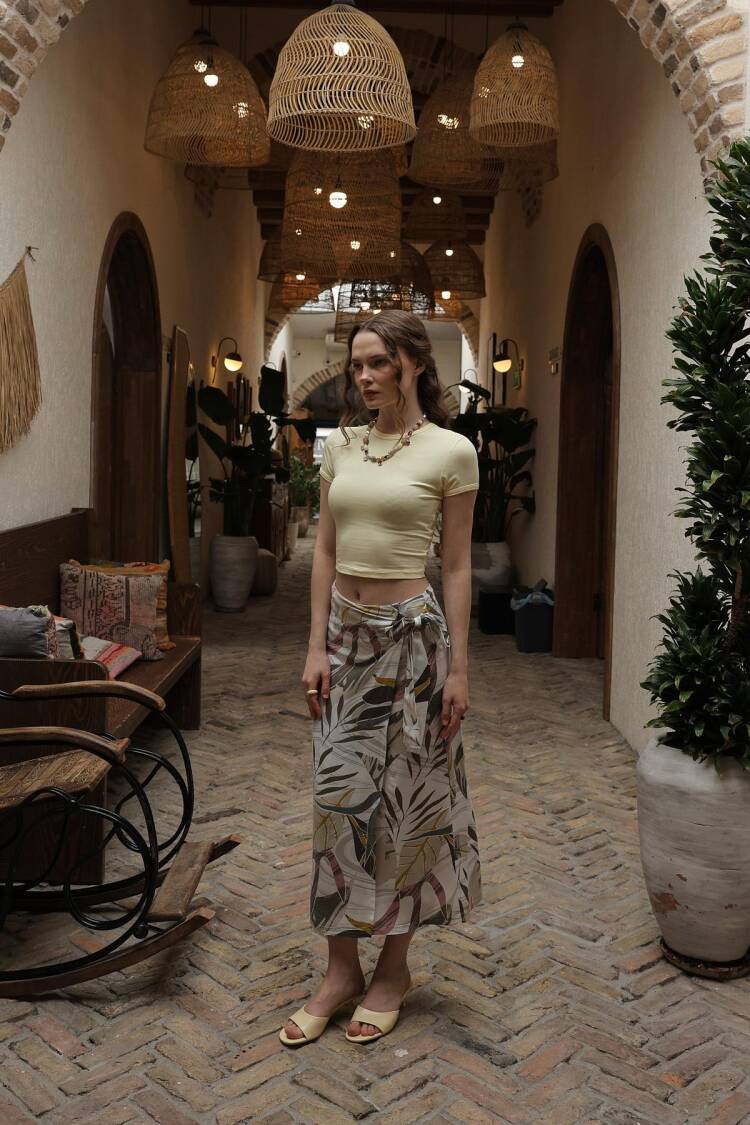 Patterned Viscose Skirt - Grey - Brand: Reyon - Women's Clothing Wholesale - Globality Store