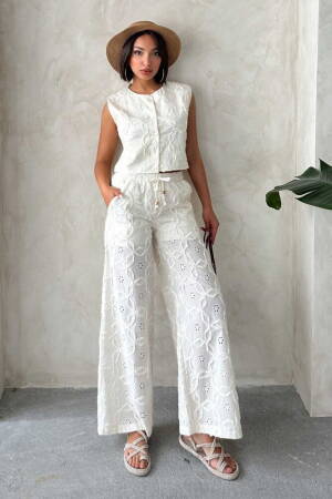 Embroidered Strainer Trousers - Brand: Topshow - Women's Clothing Wholesale - Globality Store