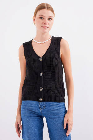 Short Knitwear Vest With Buttons - Brand: Bigdart - Women's Clothing Wholesale - Globality Store