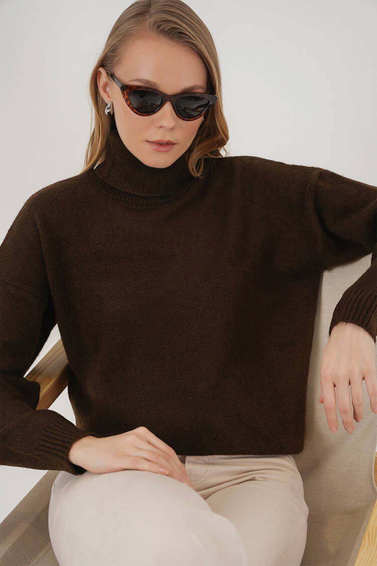 Women's Turtleneck Oversize Knitwear Sweater - Brand: Bigdart - Women's Clothing Wholesale - Globality Store