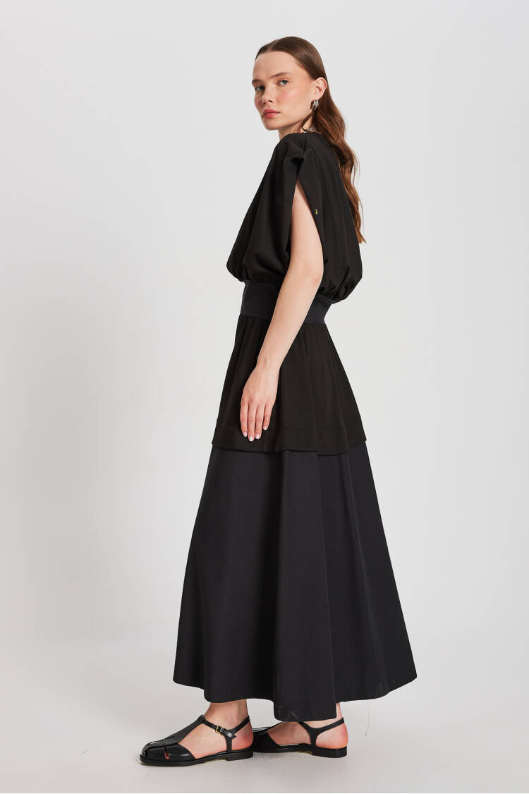 Knitted And Woven Garnished Long Skirt 29112