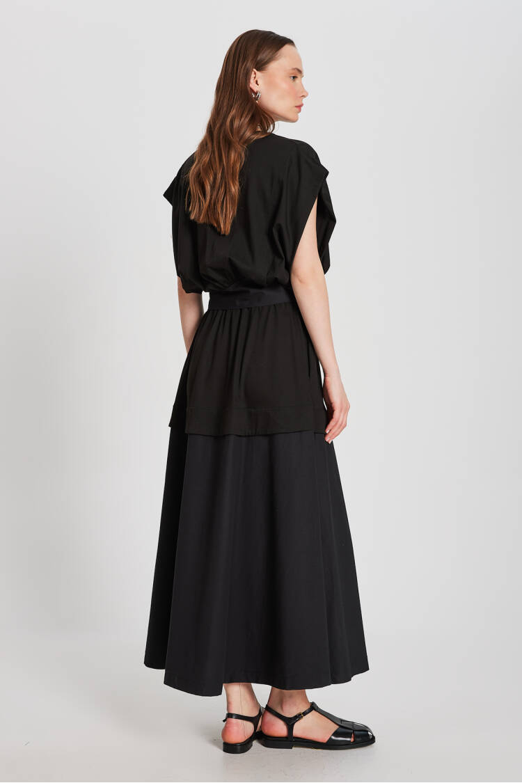 Knitted And Woven Garnished Long Skirt 29112