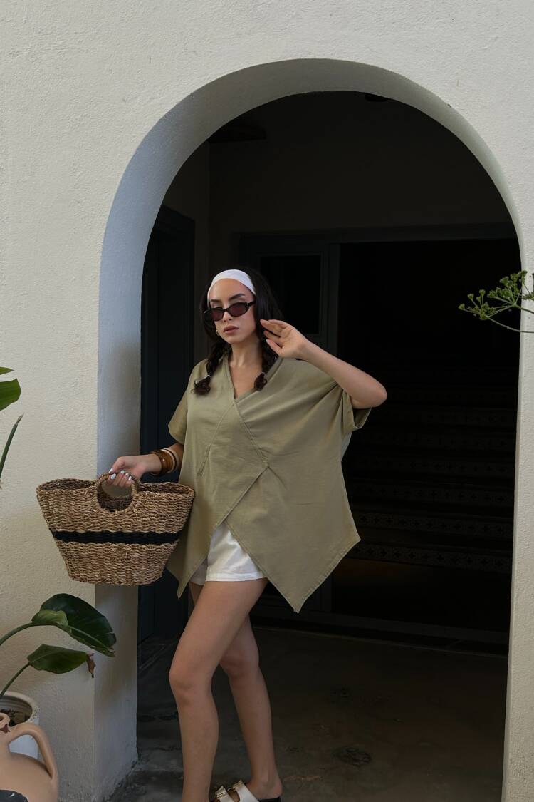 Mold Green Asymmetric Cut Oversize Combed Blouse 29071