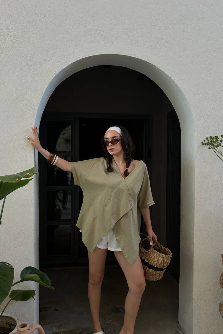 Mold Green Asymmetric Cut Oversize Combed Blouse 29071