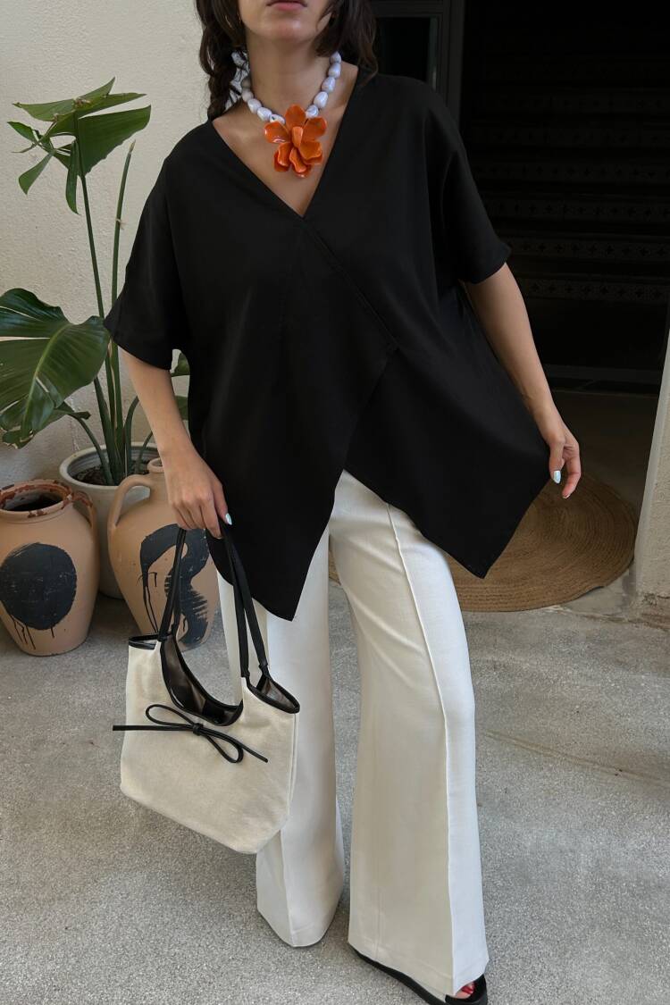 Black Asymmetrical Cut Oversize Combed Blouse 29071