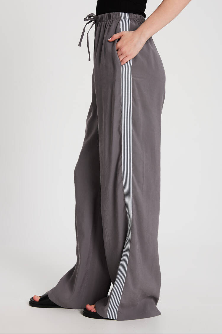 100% Modal Loose Fit Side Striped Pants 29139