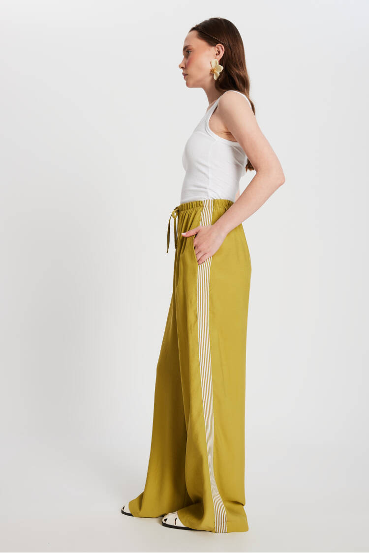 Oil0 Modal Loose Fit Sides Striped Pants 29139