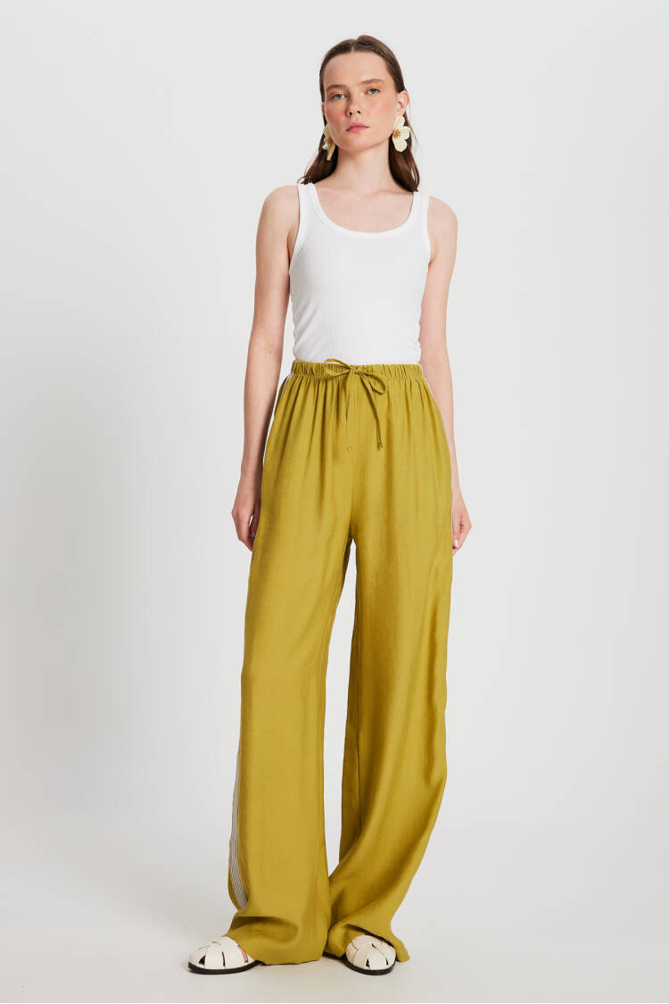 Oil0 Modal Loose Fit Sides Striped Pants 29139