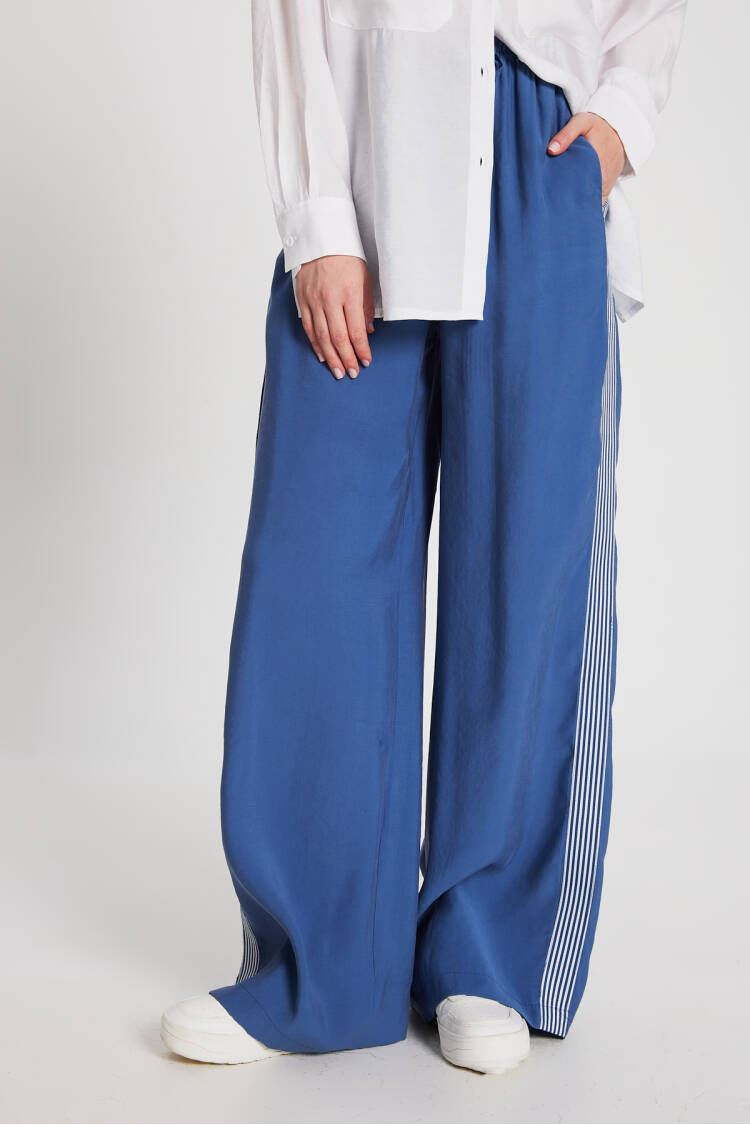 100% Modal Loose Fit Side Striped Pants 29139 - Brand: First Angels - Women's Clothing Wholesale - Globality Store