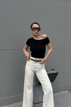 Black Boat Neck Cotton Fabric Short Sleeve Bodysuit 29129 - First Angels - Globality Store - Women Clothes Wholesale Turkey