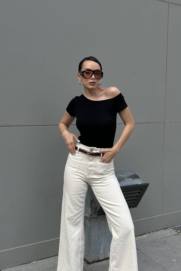 Black Boat Neck Cotton Fabric Short Sleeve Bodysuit 29129