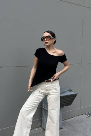 Black Boat Neck Cotton Fabric Short Sleeve Bodysuit 29129 - First Angels - Globality Store - Women Clothes Wholesale Turkey