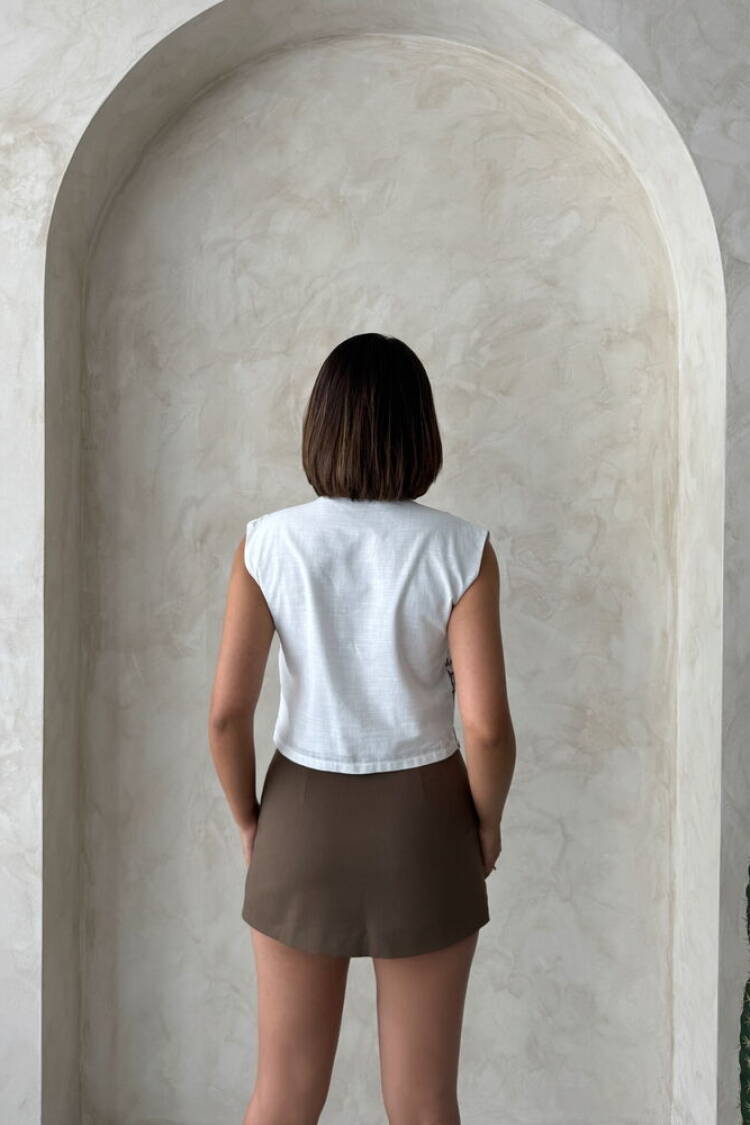 Embroidered Zero Sleeve Shirt - Brown