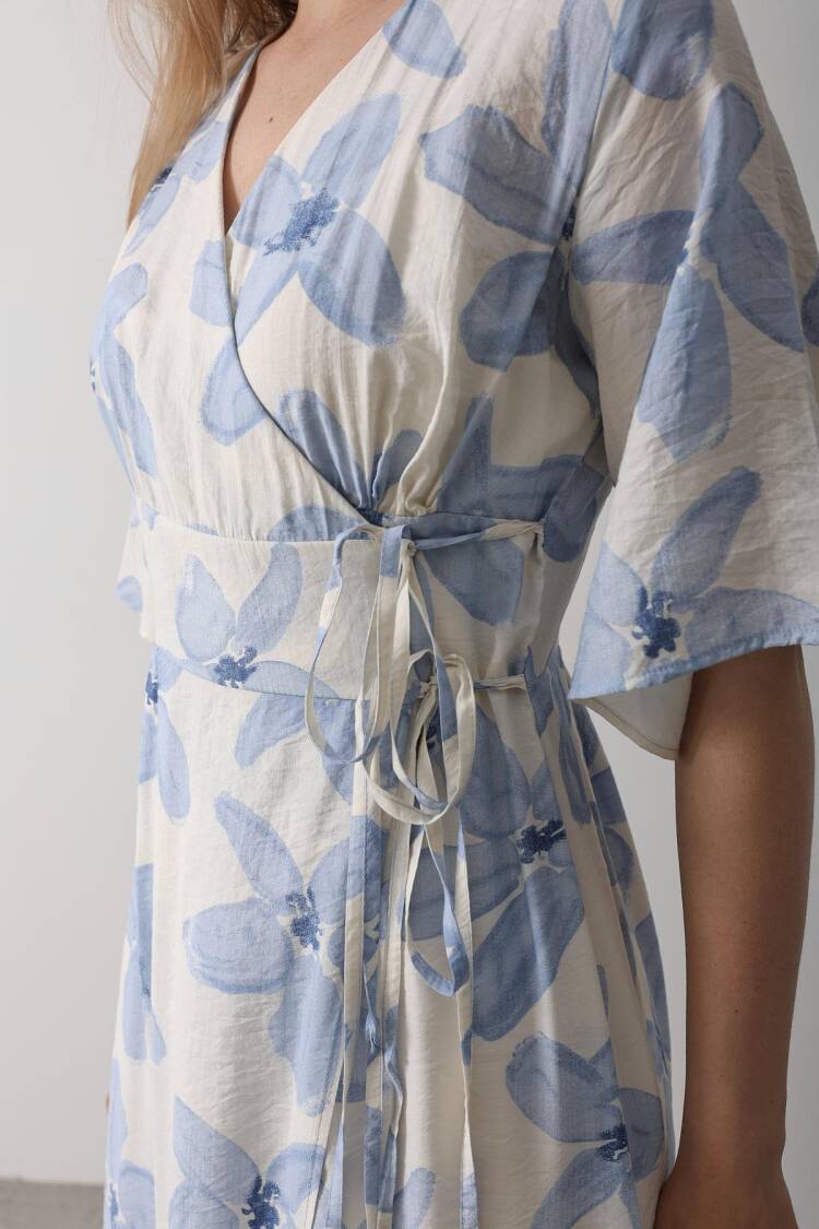 Side Tie Patterned Dress