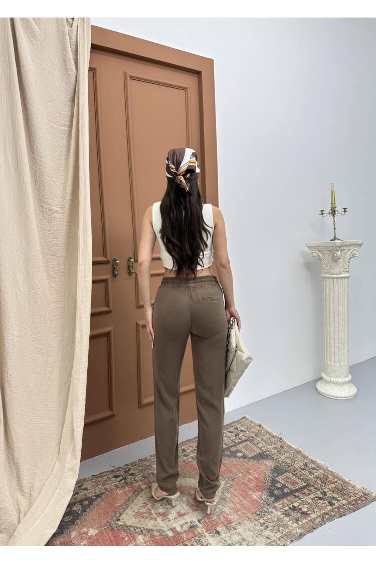 Women's Elastic Waist Slim Leg Coffee Jogger Pants