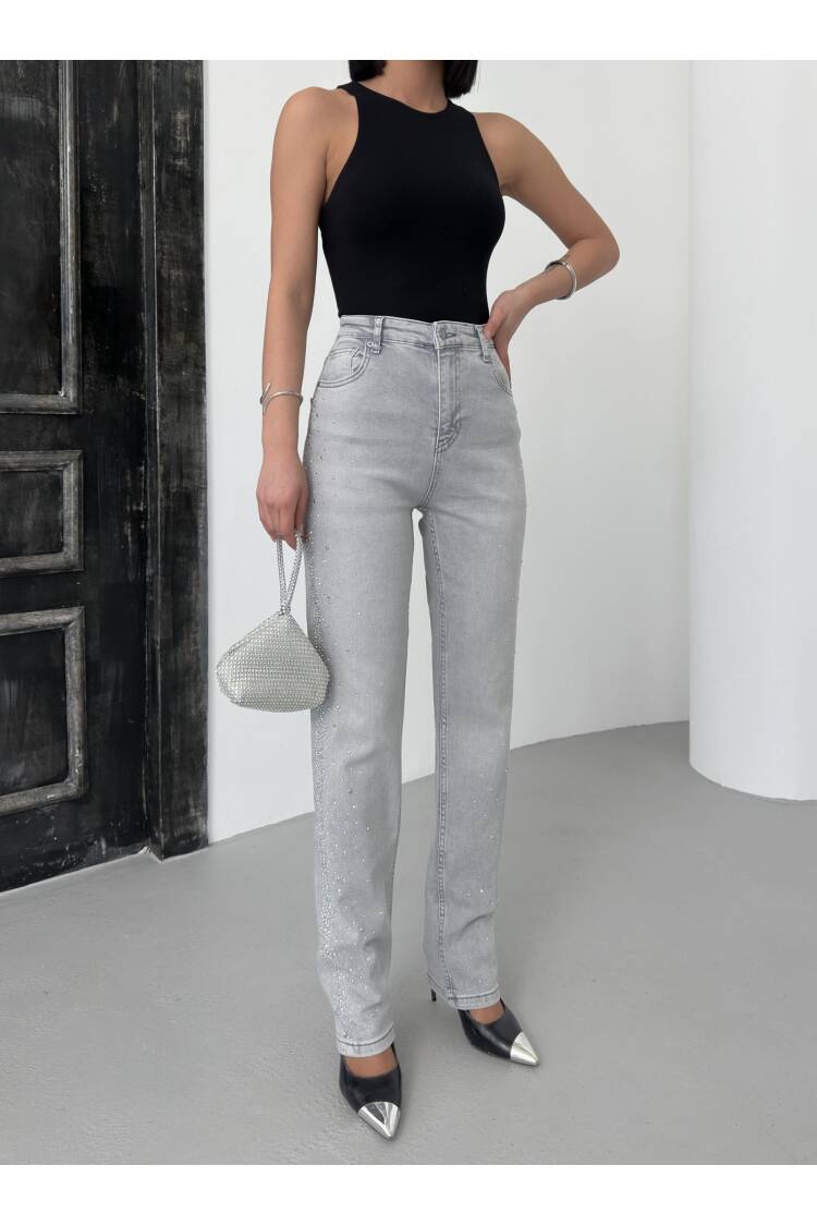 High Waist Pipeline Cut Stone Detailed Gray Jeans