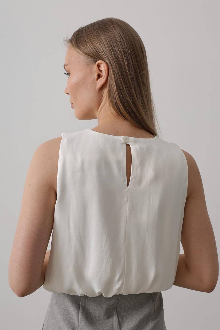 Satin Sleeveless Maybe Elastic Blouse - Ecru