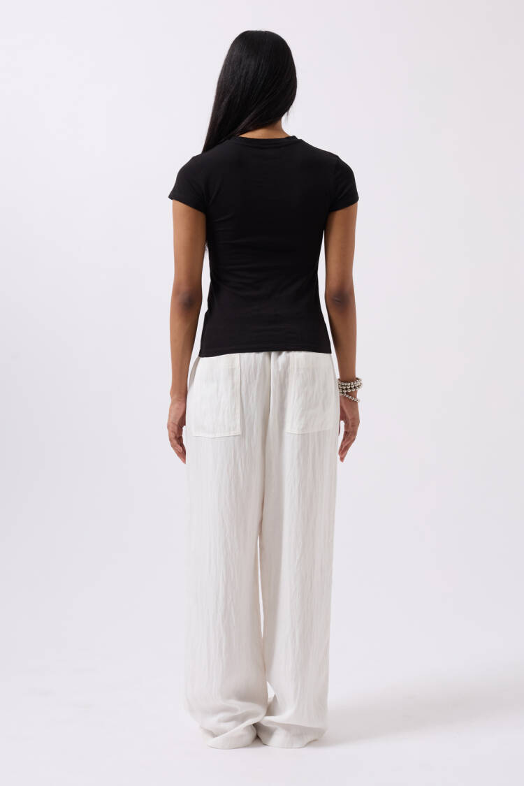 Embroidery Detail Printed Crop T-shirt