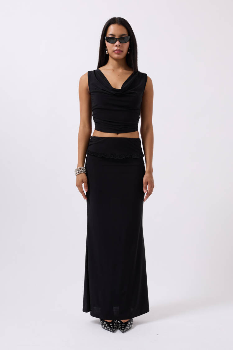 Crop Neck Crop