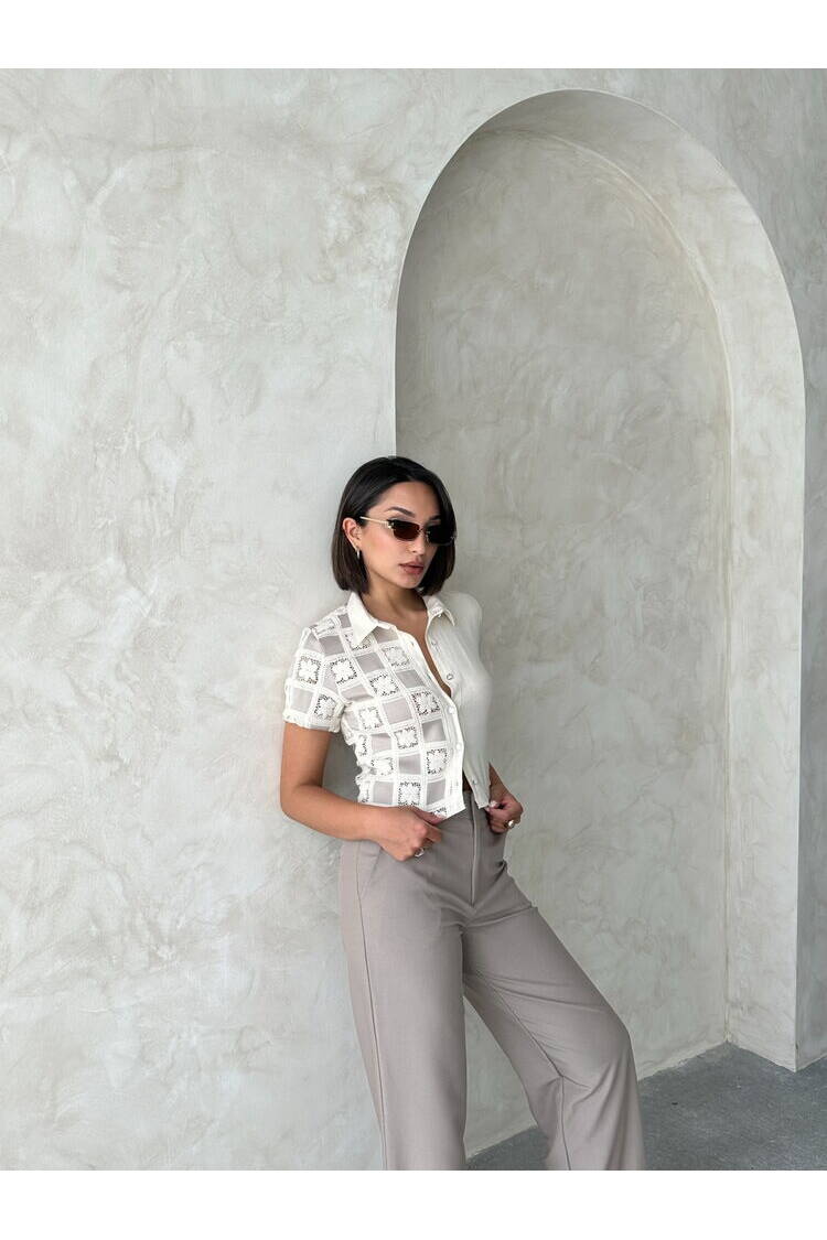 Lace Detailed Shirt - Tasa Taşa Taş