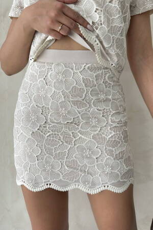 Lace Skirt - Brand: Topshow - Women's Clothing Wholesale - Globality Store