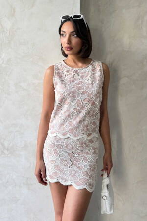 Lace Sleeveless Blouse - Powder - Brand: Topshow - Women's Clothing Wholesale - Globality Store