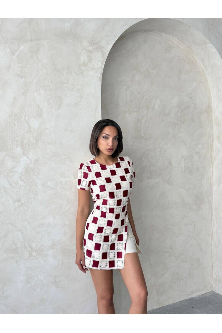 Lace Detailed Shorts - Stone Burgundy