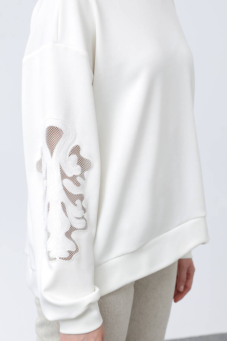 Women's Sleeves Mesh Embroidered Sweatshirt