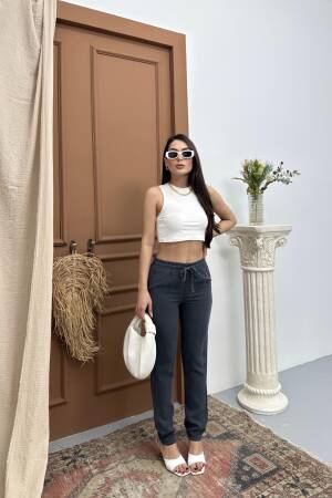 Women's Elastic Waist Slim LegJogger Pants - LACARINO - Globality Store - Women Clothes Wholesale Turkey