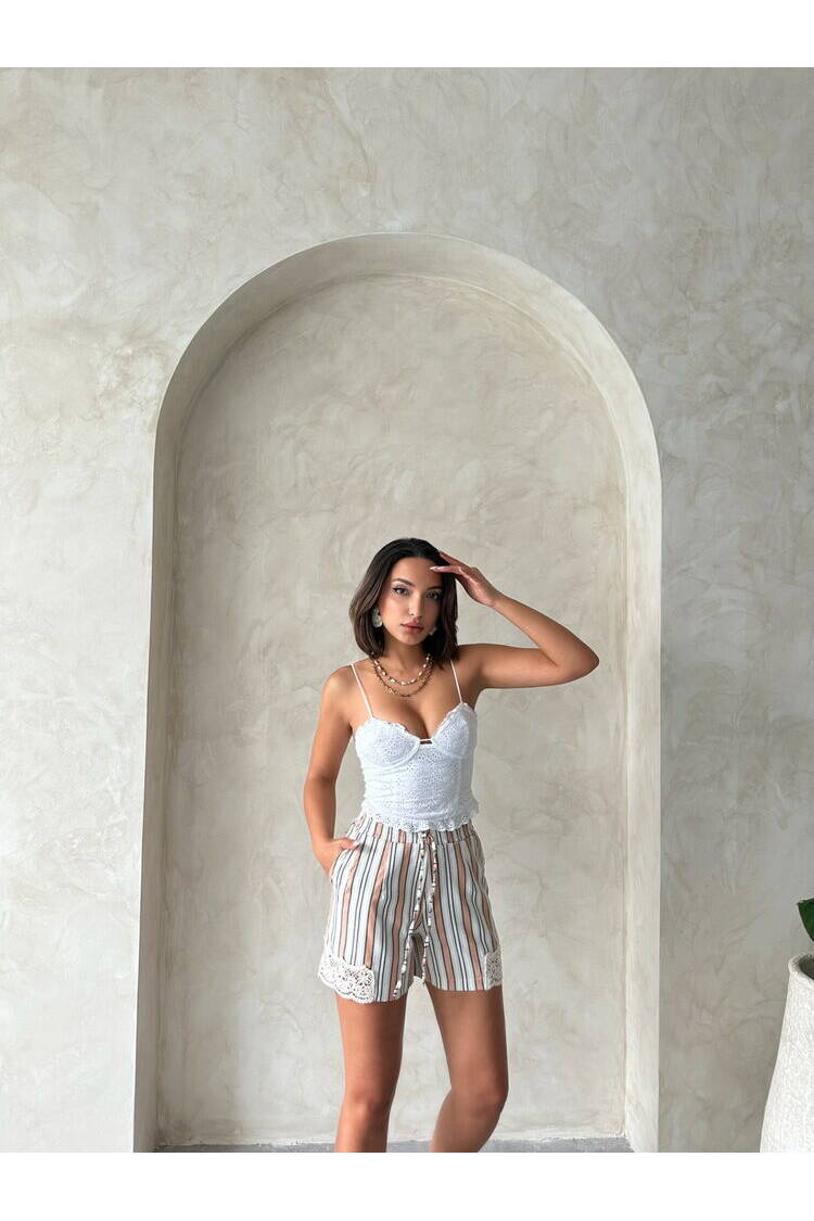 Leg Lace Striped Shorts - Powder