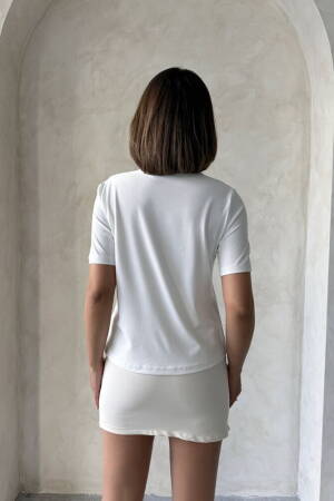 Pocket Detailed T-Shirt - Cream - Topshow - Globality Store - Women Clothes Wholesale Turkey