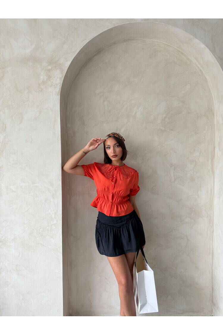 Collar Detailed Ruffle Shirt