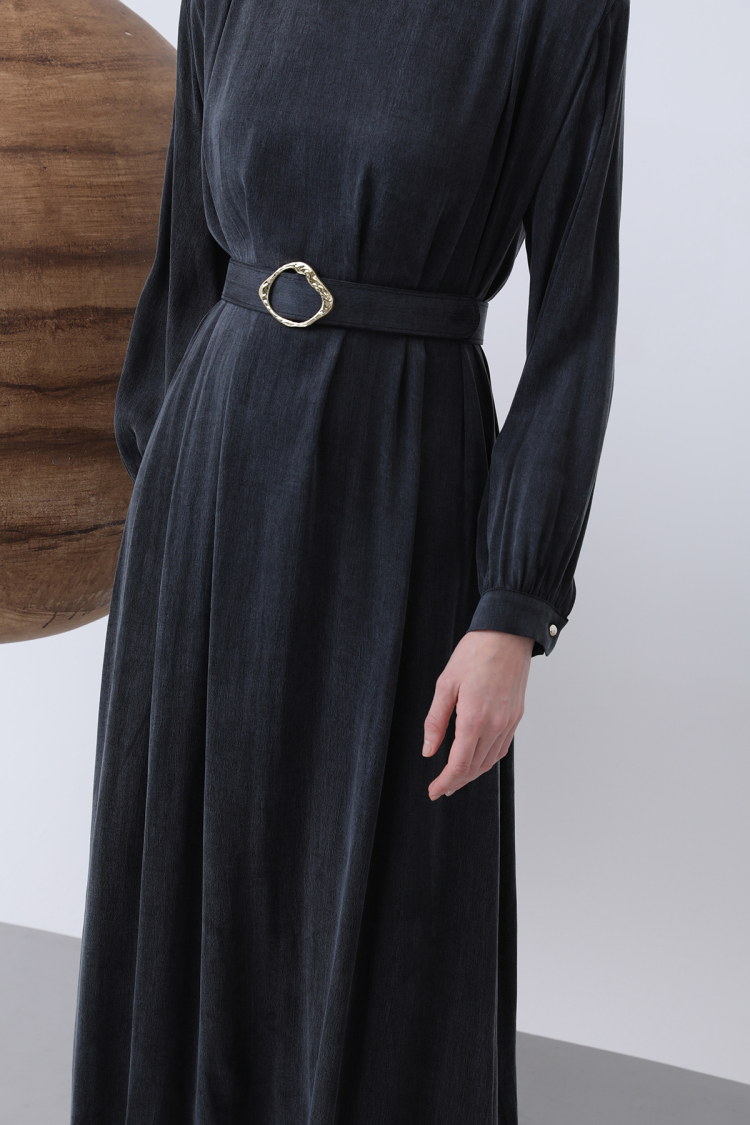 Women's Belt And Wadding Detailed Dress