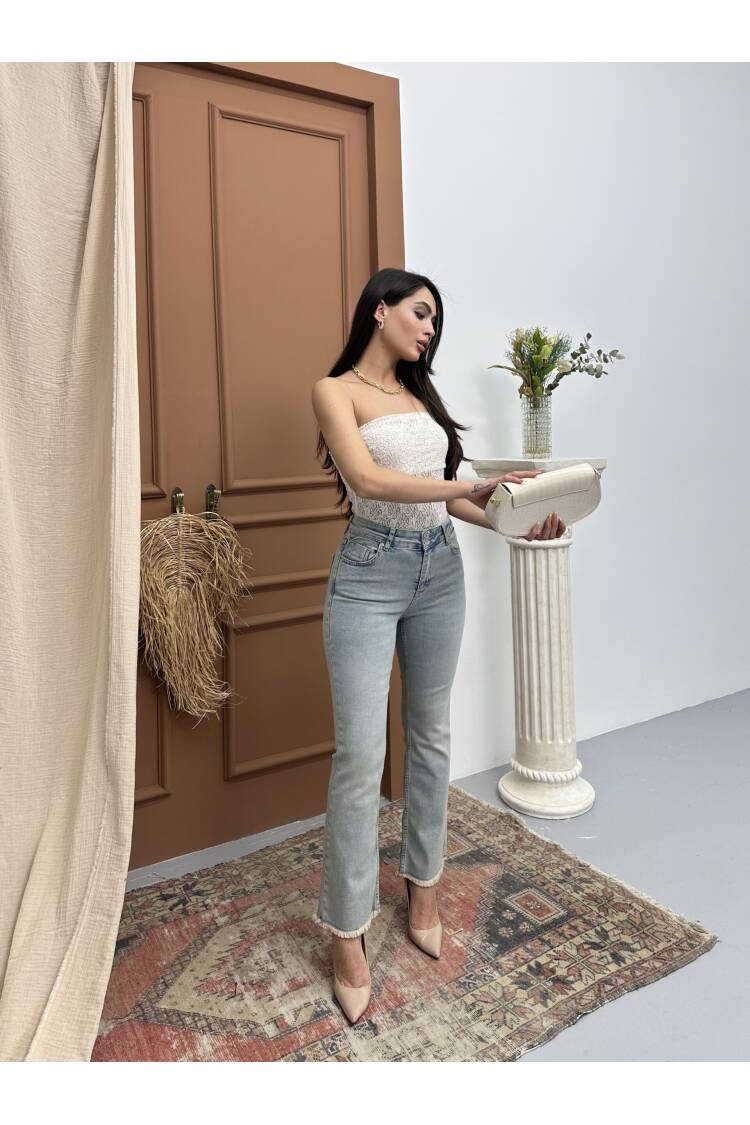High Waist Leg Tassel Detailed LightTint Jeans