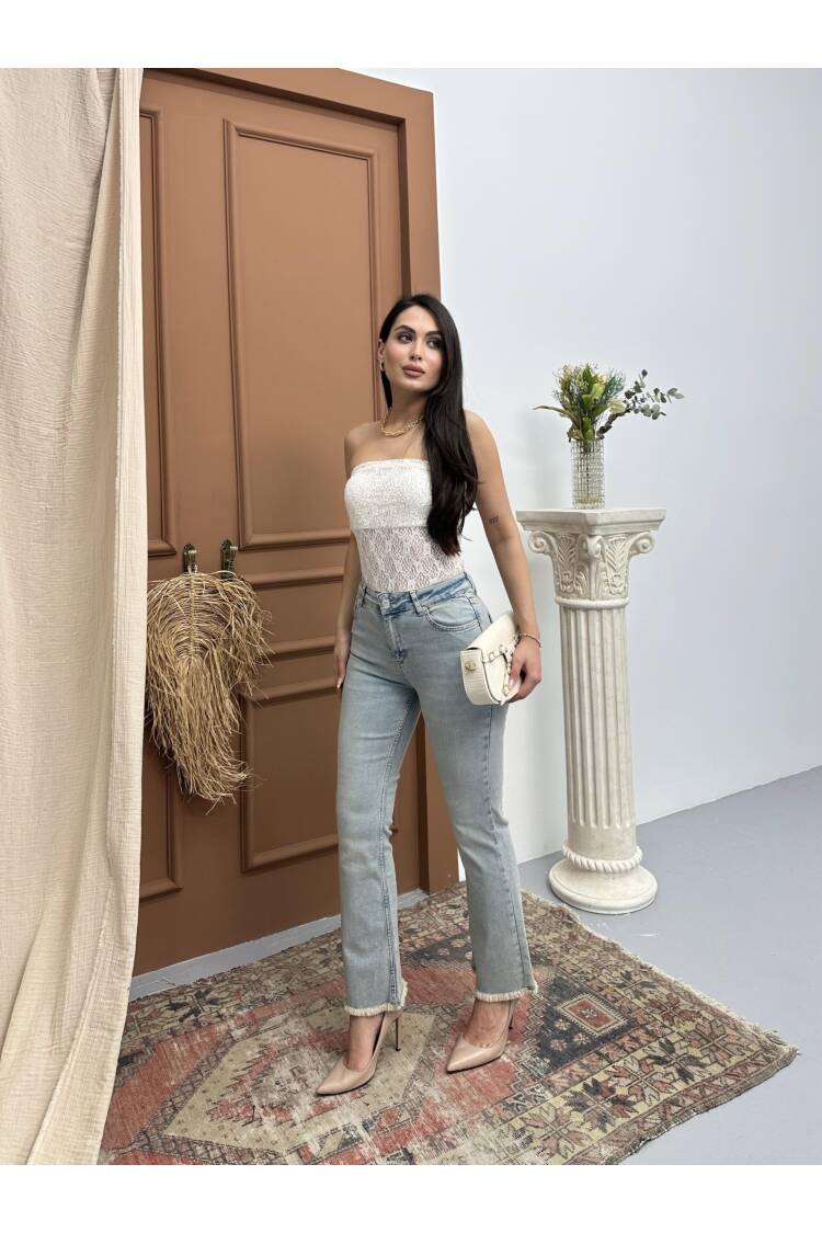 High Waist Leg Tassel Detailed LightTint Jeans