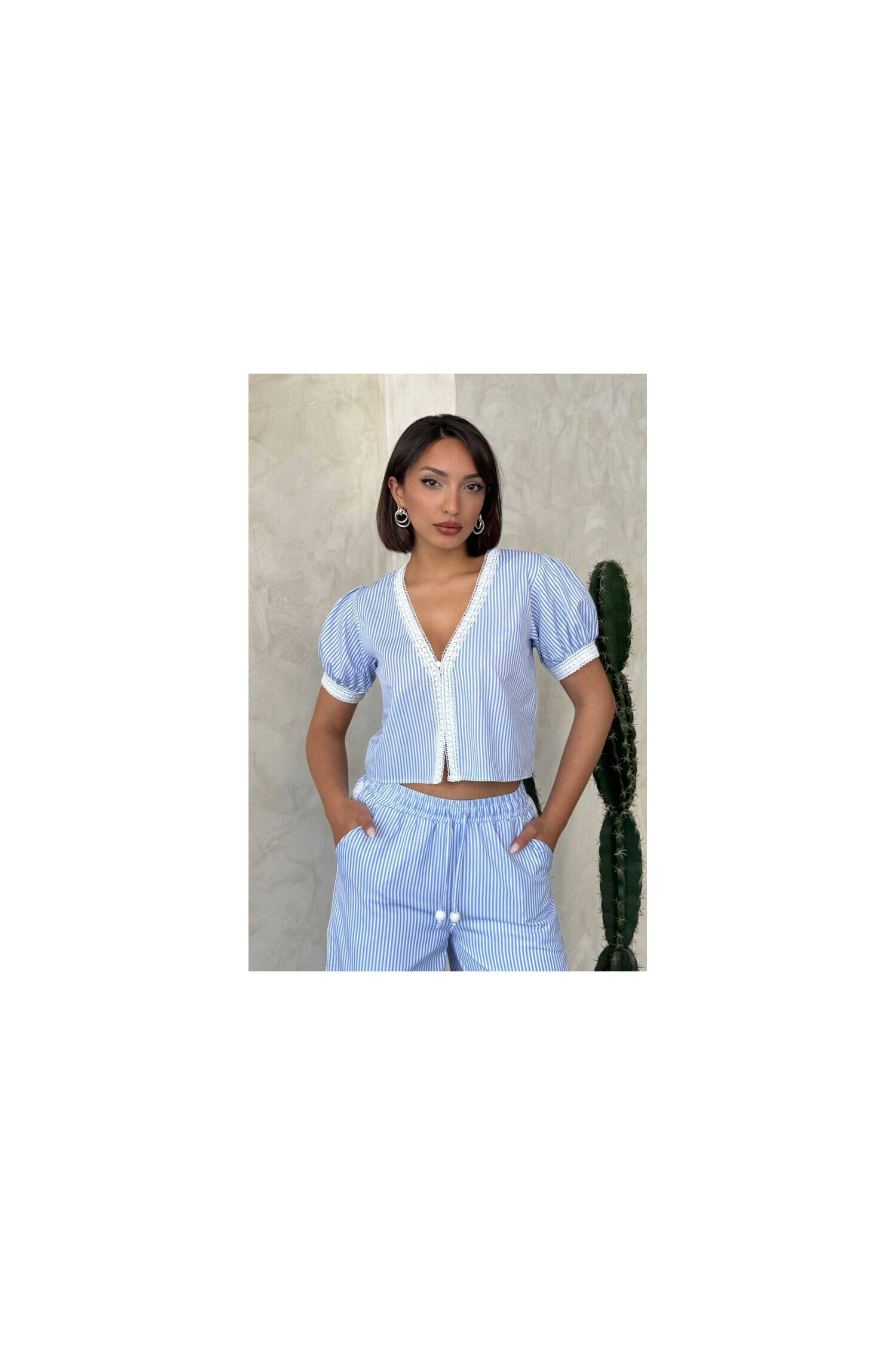 Guipure Detailed Striped Blouse - Brand: Topshow - Women's Clothing Wholesale - Globality Store