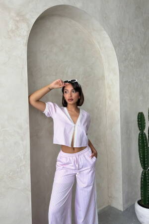 Guipure Detailed Striped Blouse - Brand: Topshow - Women's Clothing Wholesale - Globality Store