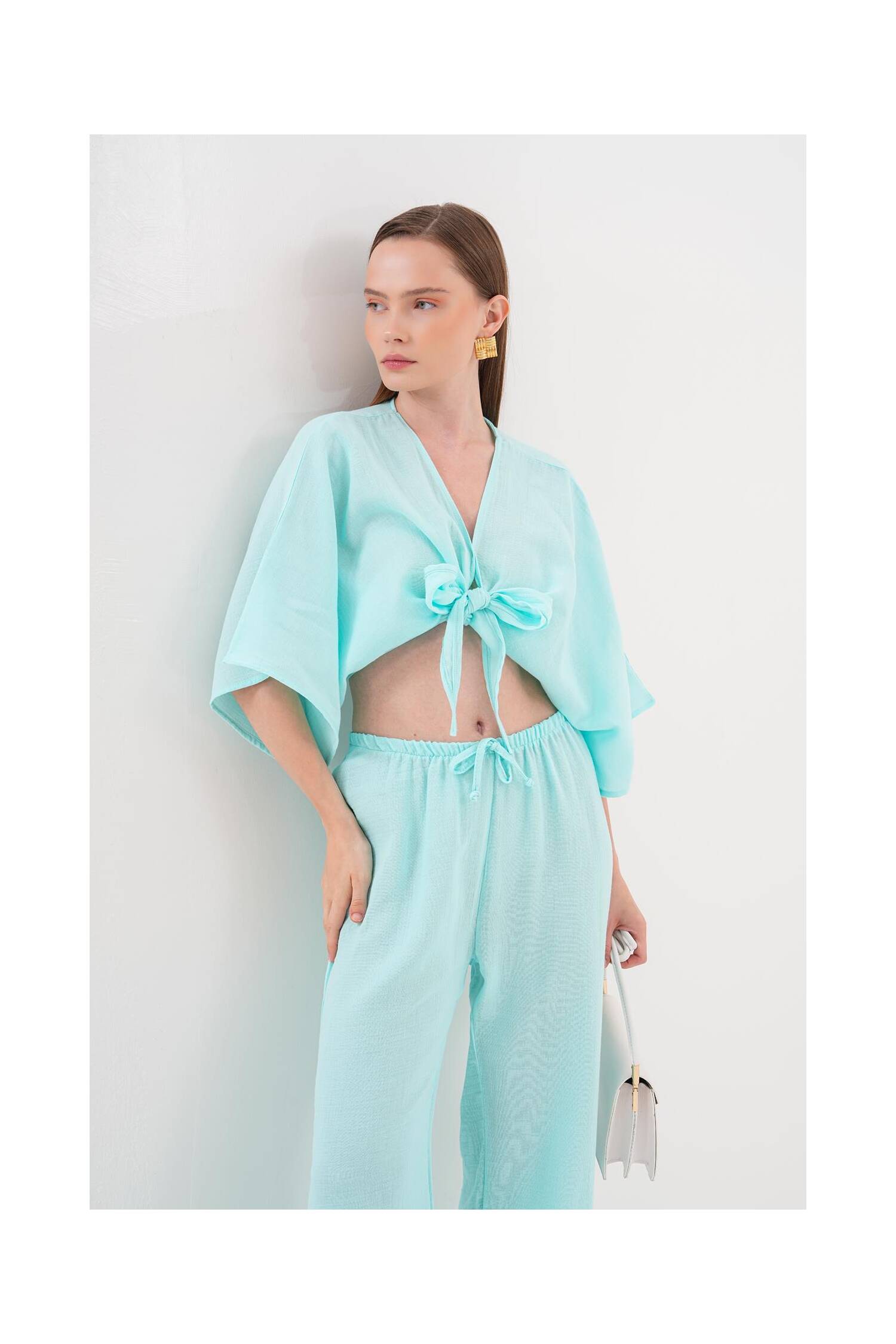 Women's Mueslin Tie Blouse - Brand: Levure - Women's Clothing Wholesale - Globality Store
