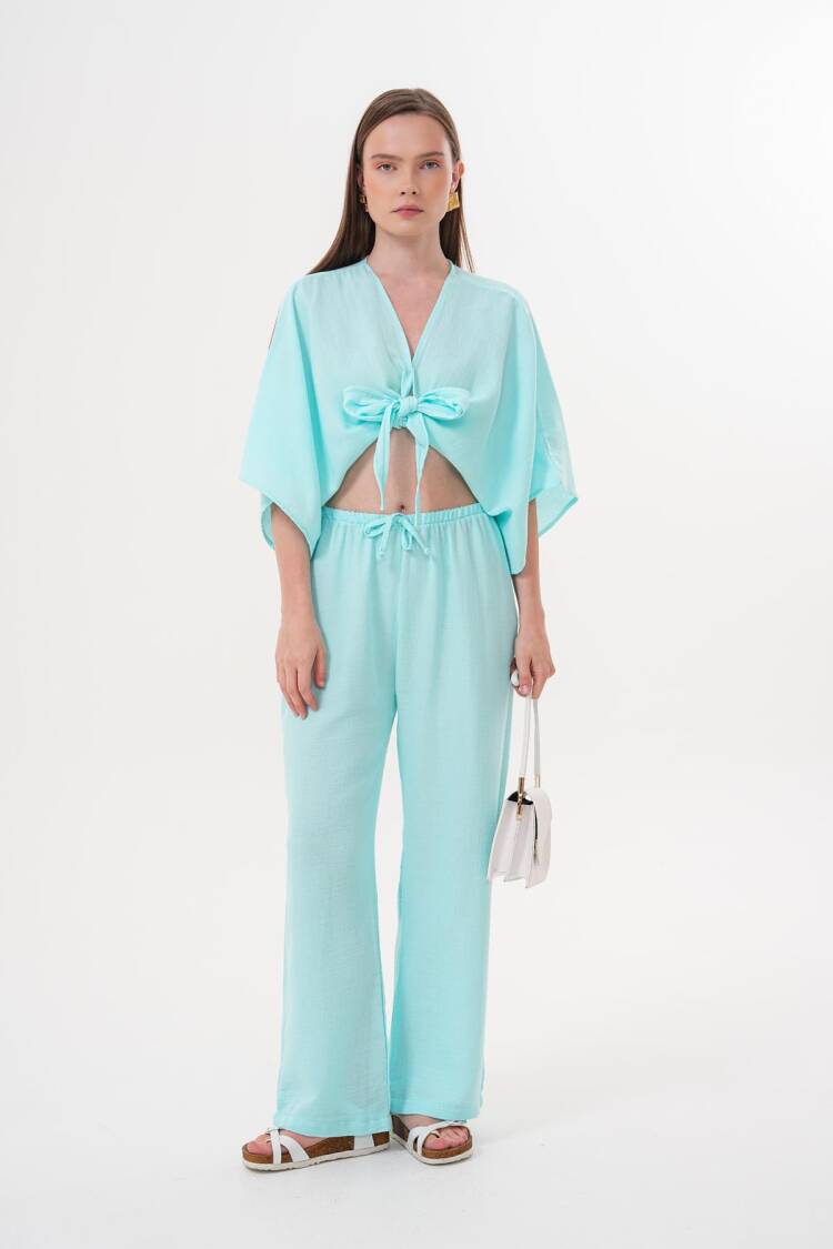 Women's Mueslin Tie Blouse - Brand: Levure - Women's Clothing Wholesale - Globality Store