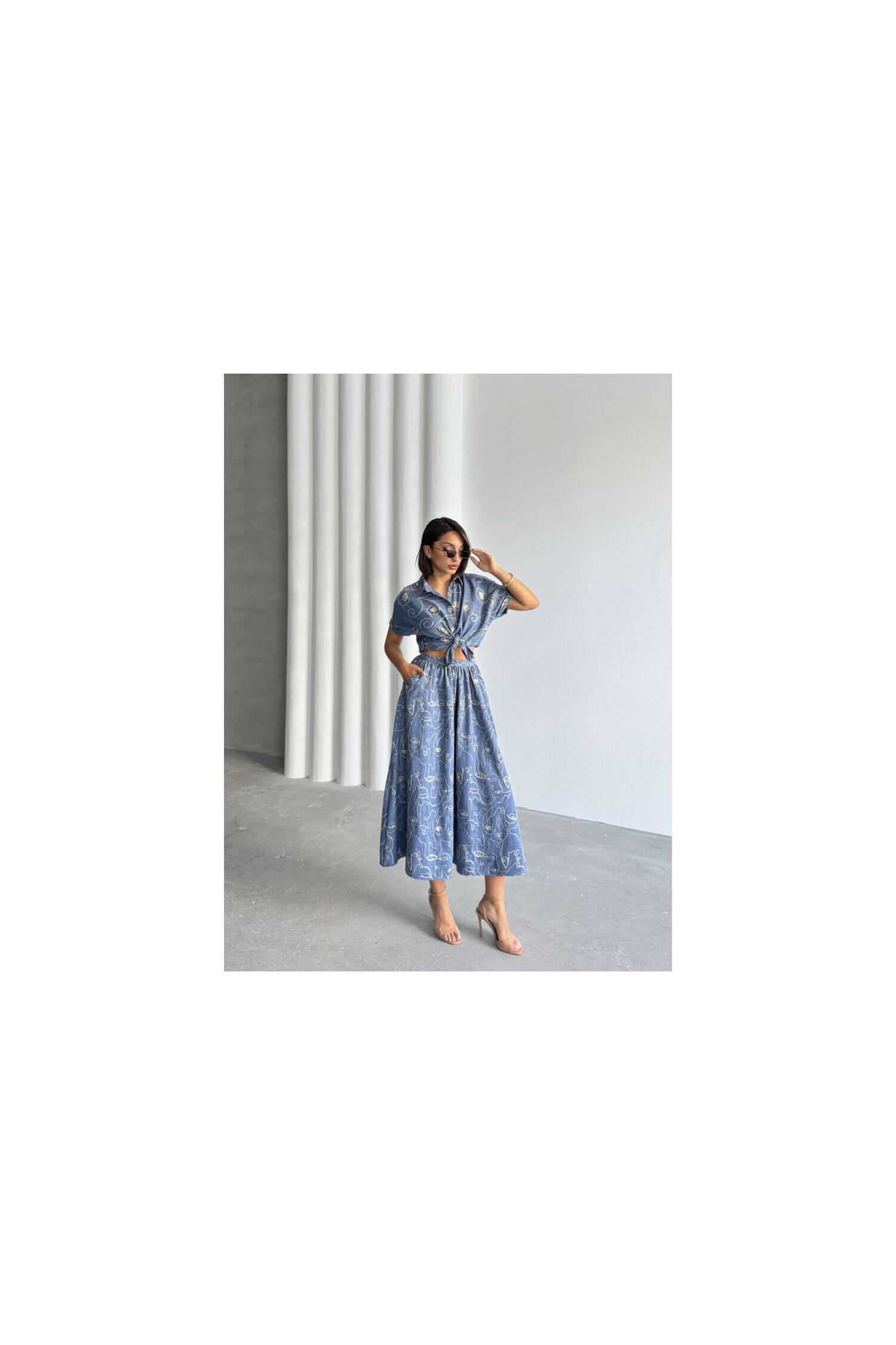 D 2789 Embroidered Shirt - DarkDsn2 - Brand: Topshow - Women's Clothing Wholesale - Globality Store