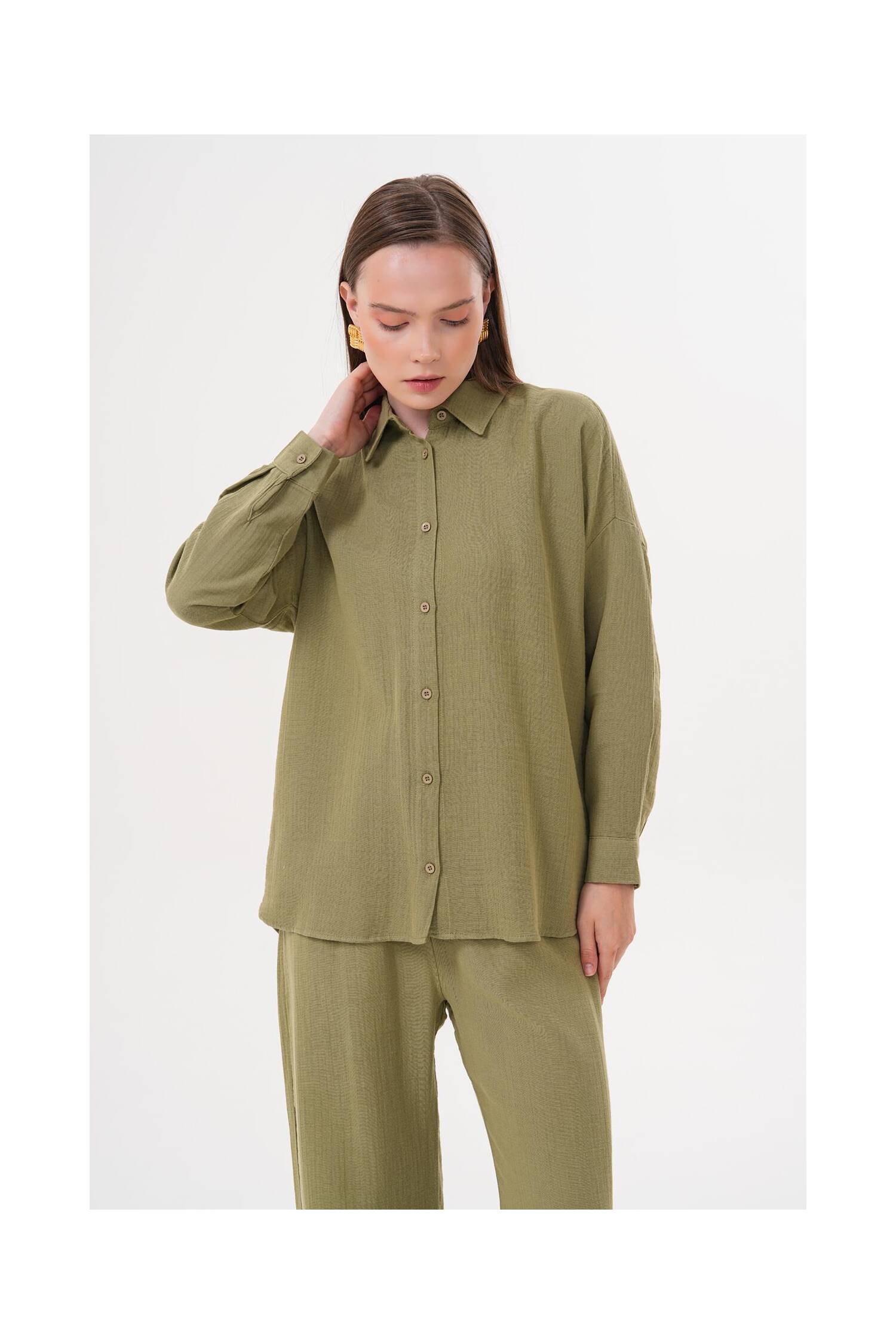 Women's Long Sleeve Oversize Muesli Shirt - Brand: Levure - Women's Clothing Wholesale - Globality Store