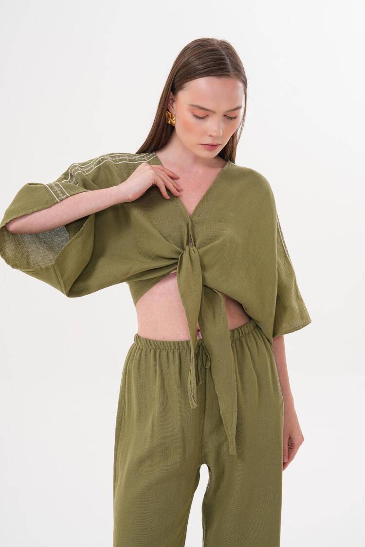 Shoulder Embroidery Detailed Tie Waist Shirt