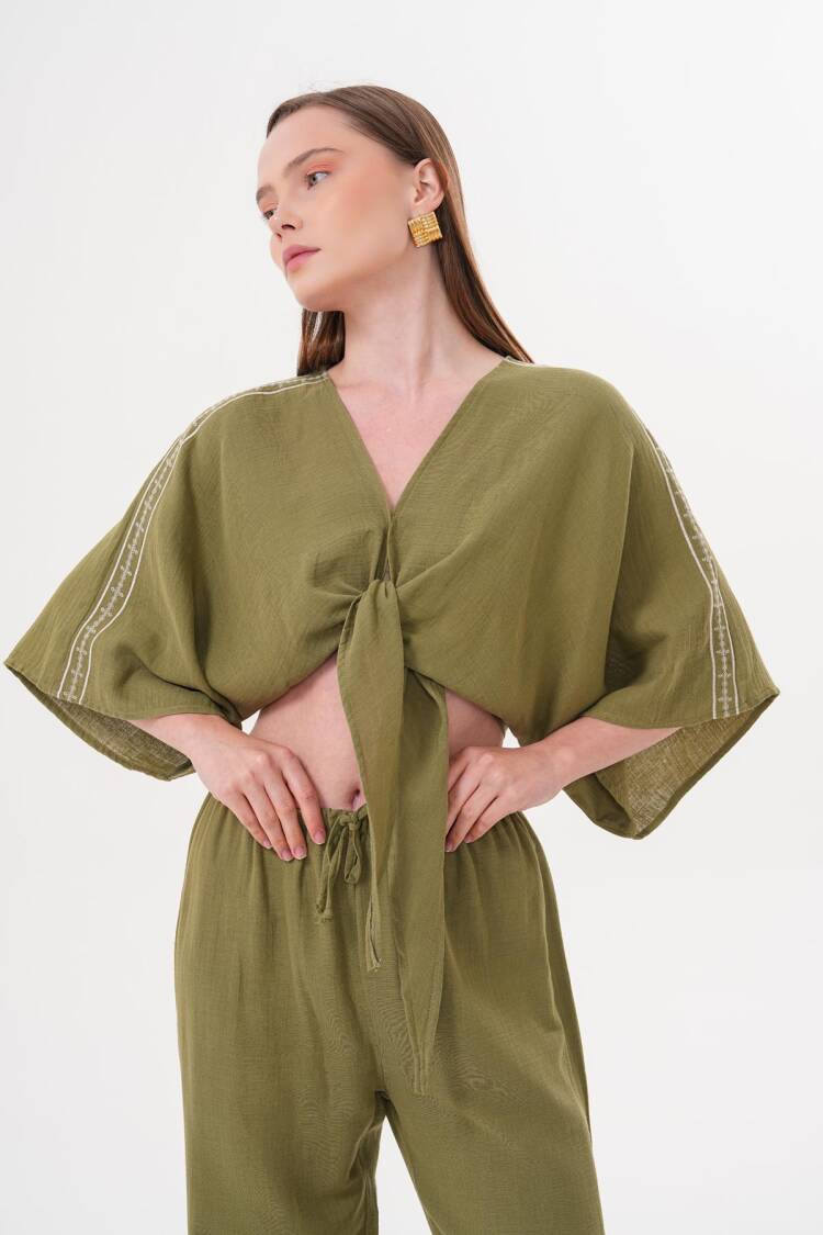 Shoulder Embroidery Detailed Tie Waist Shirt