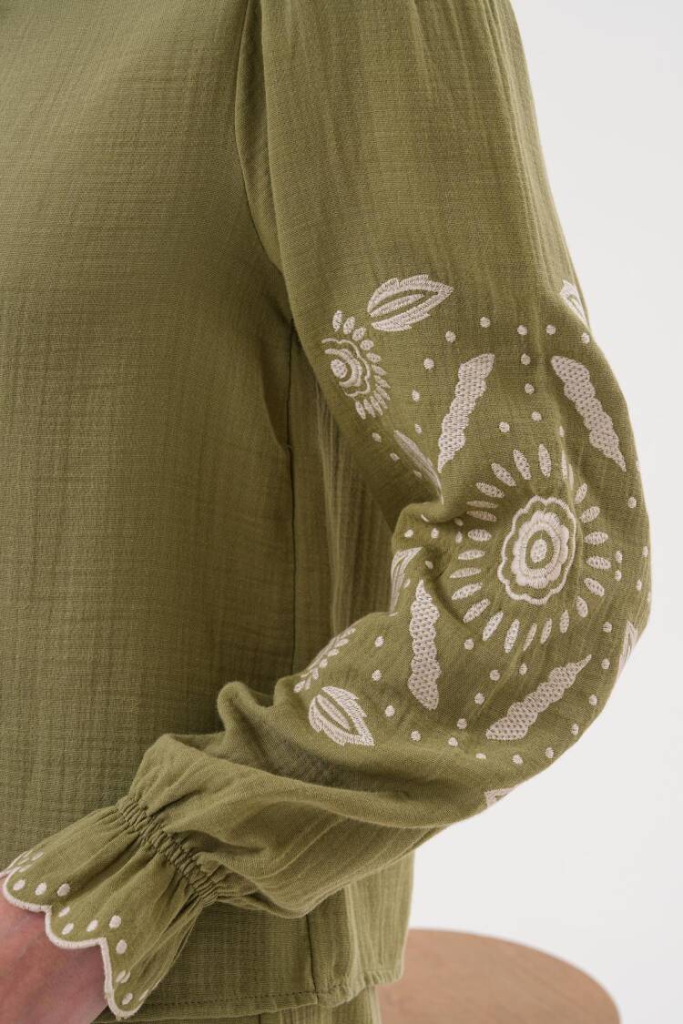 Sleeve Embroidery Detailed Front Buttoned Shirt