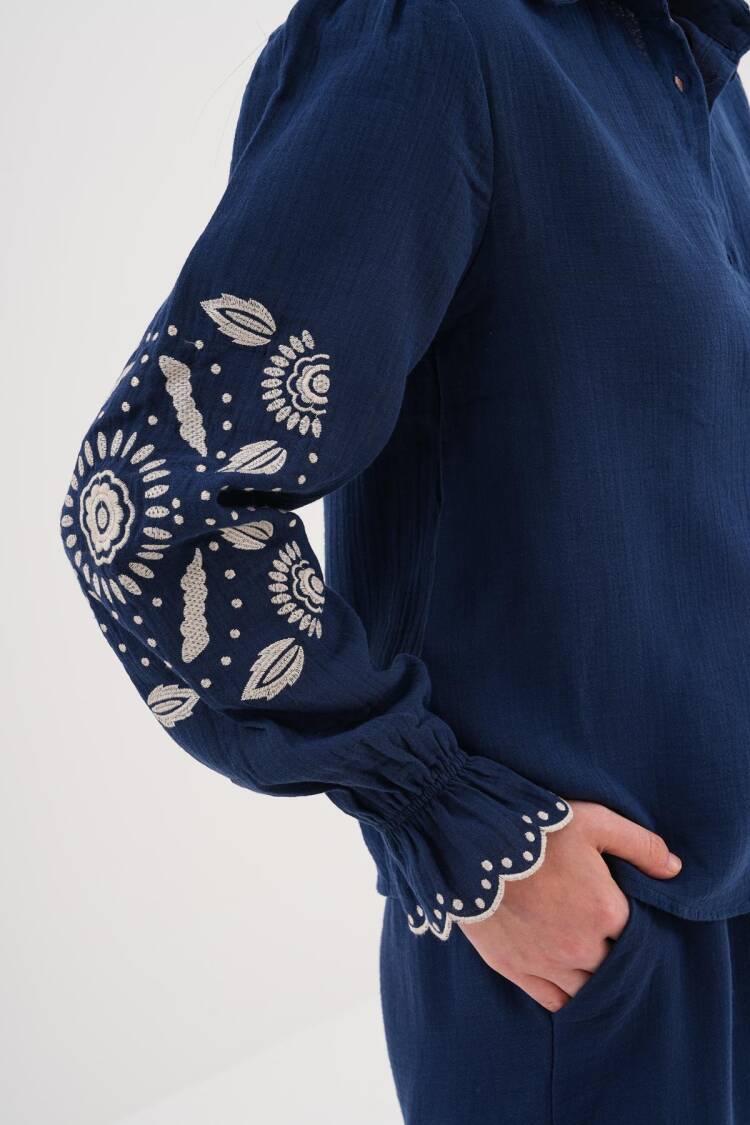 Sleeve Embroidery Detailed Front Buttoned Shirt Navy