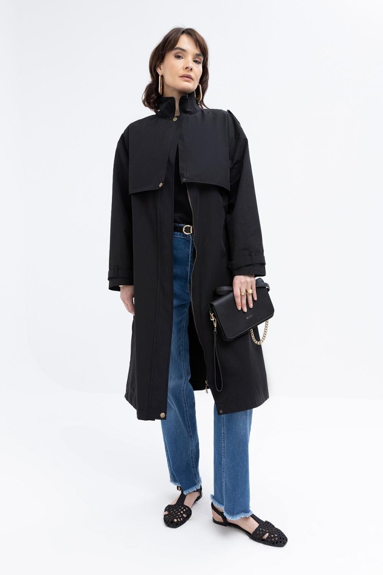 Windbreaker Trench Coat With Pockets