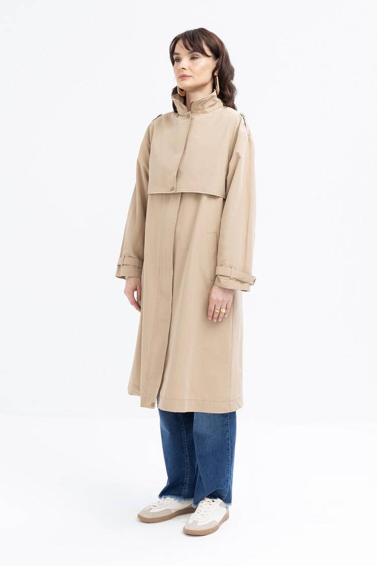 Windbreaker Trench Coat With Pockets