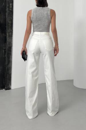 High Waist Pocket Front Pocket Stone Embroidery DetailedJeans - LACARINO - Globality Store - Women Clothes Wholesale Turkey