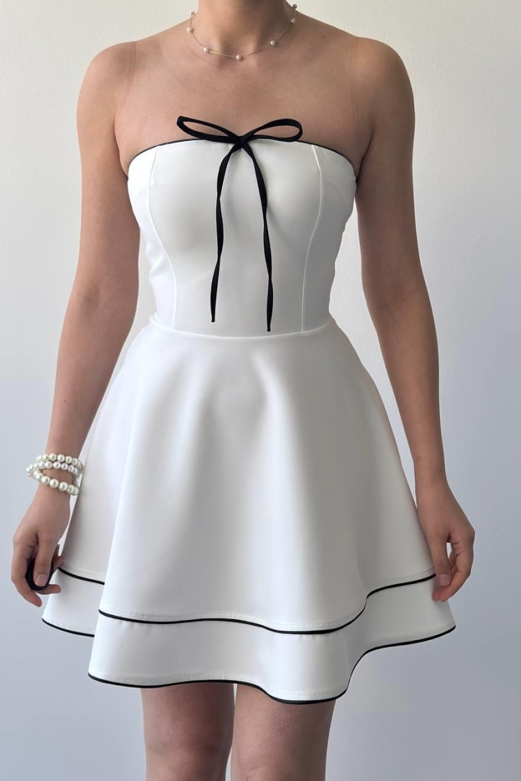 Yuna Strapless Dress